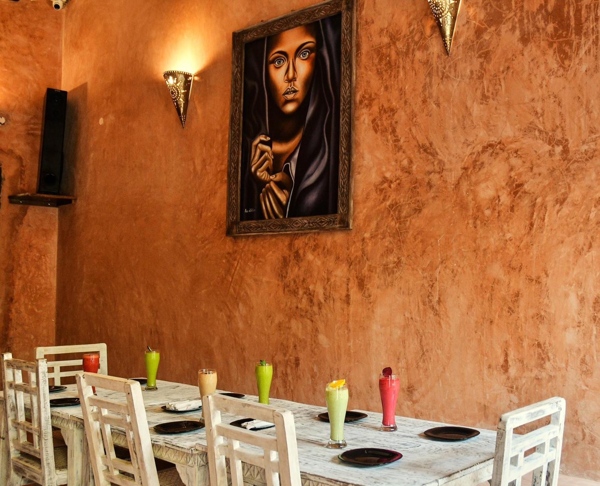モンバサ Tulia Old Townホステル エクステリア 写真